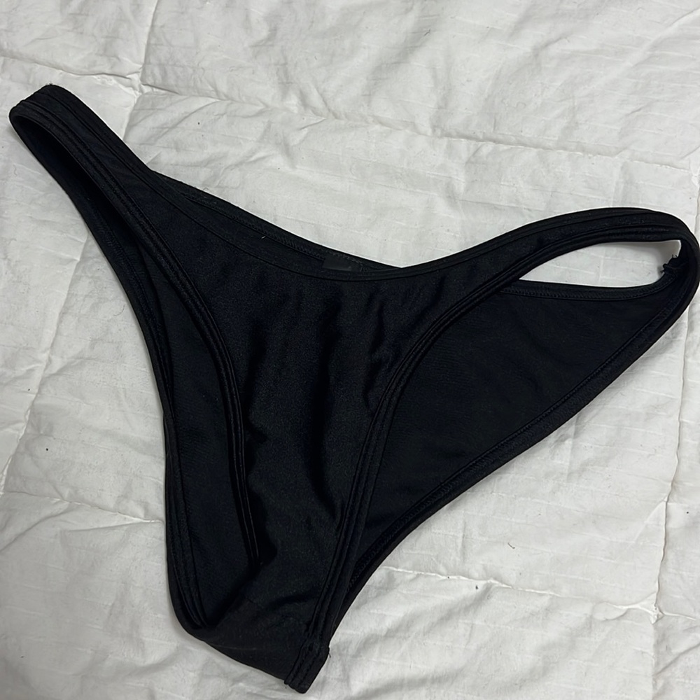 Fredericks of Hollywood cheeky bikini bottom
